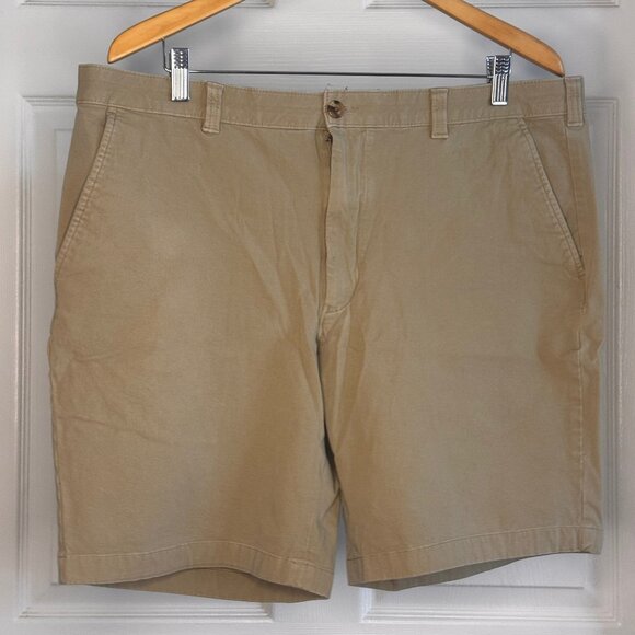 Club Room (Macy's brand) Men's Tan/Khaki Cotton Flat-front Shorts w/ 7" Inseam - Picture 1 of 3